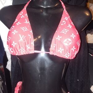 red and white Stylish Bikini Top and biottomn